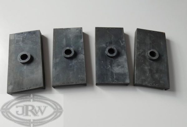 Rear spring pad set - J R Wadhams Ltd