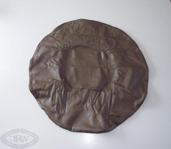 Spare wheel cover on boot brown Rover logo: 2000/2200